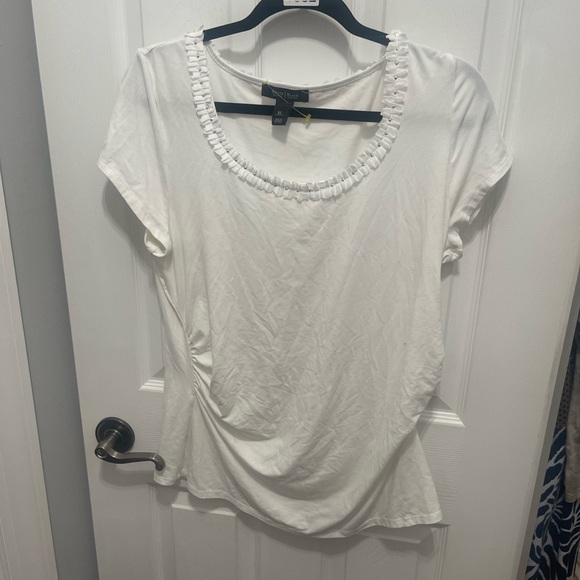 White House Black Market White Short Sleeve Top - Picture 2 of 14
